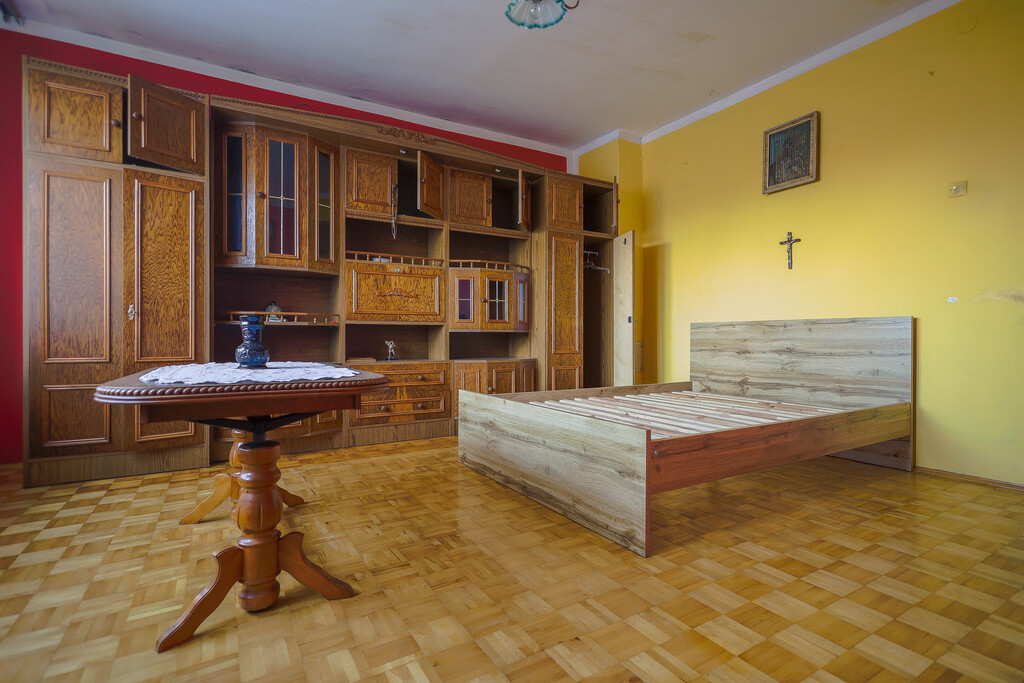 Dom Sprzedaż Lutcza
